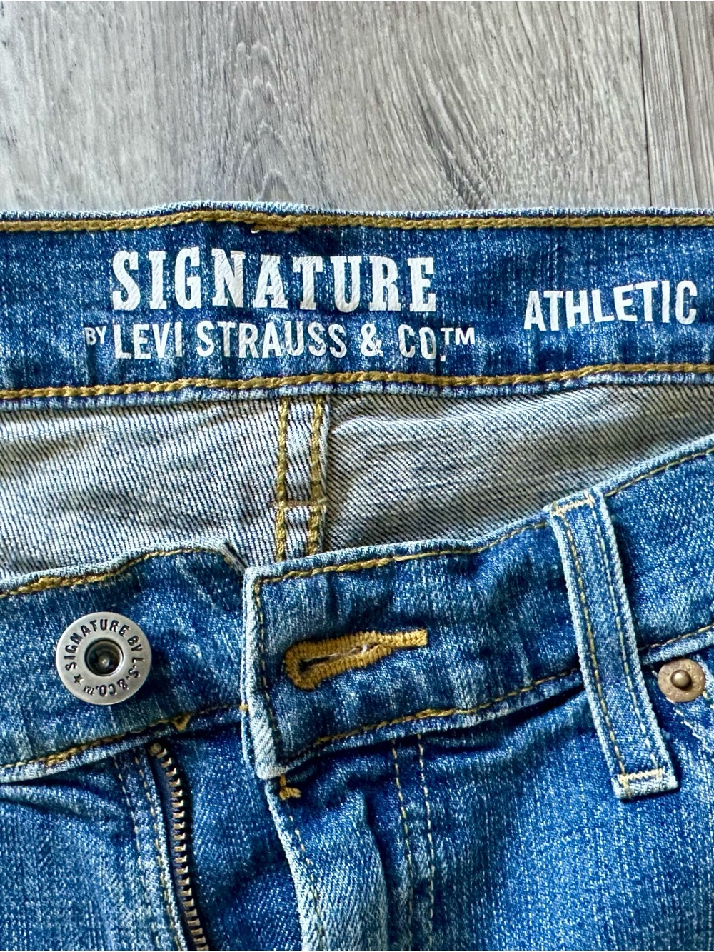 Signature by Levi Strauss Men’s Blue Athletic Jeans with Gold Stitching